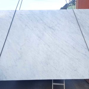 lastra di marmo bianco carrara