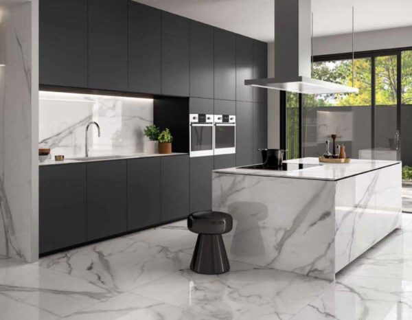 versilia marble hyper white cucina